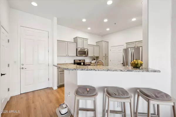 14575 W MOUNTAIN VIEW Boulevard #11308, Surprise, AZ 85374