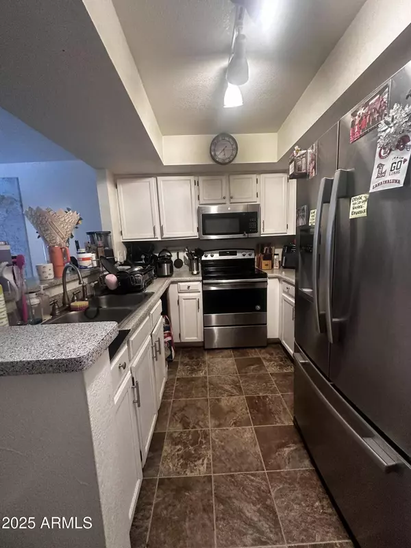 1331 W BASELINE Road #219, Mesa, AZ 85202