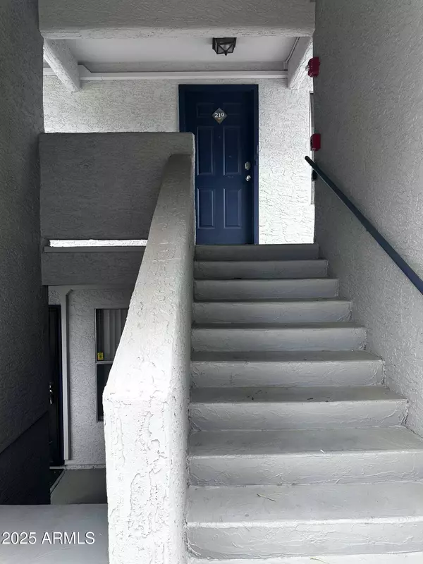 1331 W BASELINE Road #219, Mesa, AZ 85202