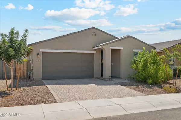 4535 W Hunter Trail, San Tan Valley, AZ 85144