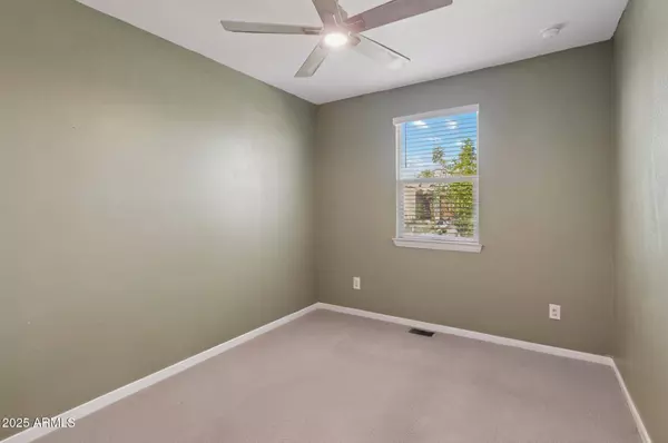 4535 W Hunter Trail, San Tan Valley, AZ 85144