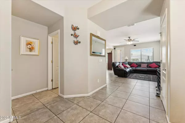 8619 E LAGUNA AZUL Avenue, Mesa, AZ 85209