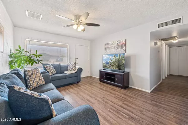 18218 N 24TH Avenue, Phoenix, AZ 85023