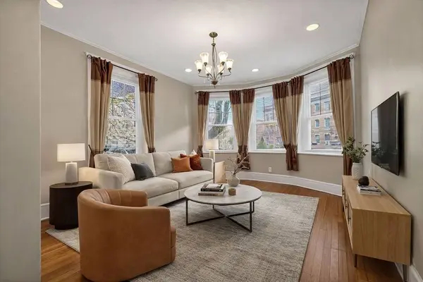 164 Strathmore R #4, Boston, MA 02135