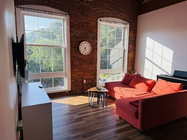 14 Sanford #41, Medway, MA 02053