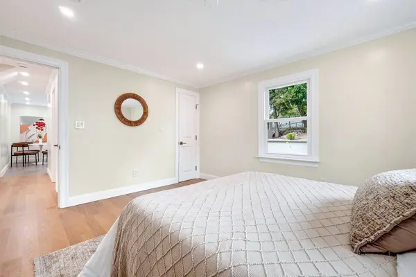 107 Woodley Ave, Boston, MA 02132