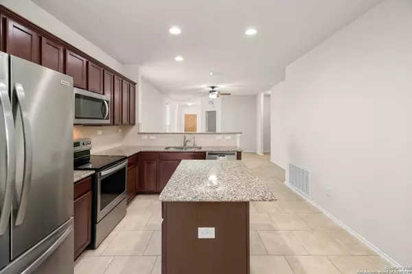 206 Elderberry, New Braunfels, TX 78130