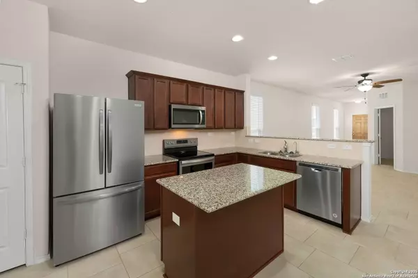 206 Elderberry, New Braunfels, TX 78130