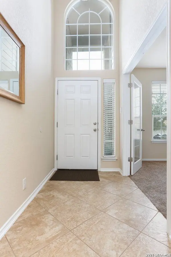 213 elisabeth run, San Antonio, TX 78253