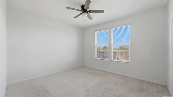 165 Wild Creek Rd, Seguin, TX 78155