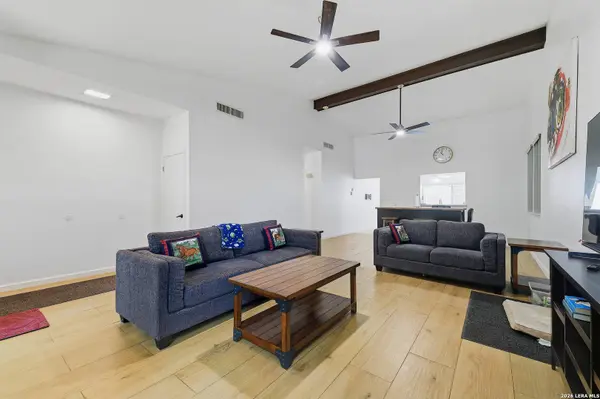 3828 barrington St UNIT 2, San Antonio, TX 78217