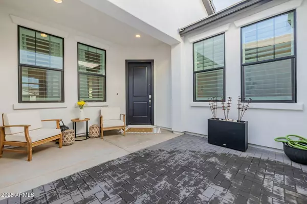 1265 E LA FORTUNA Court, San Tan Valley, AZ 85140