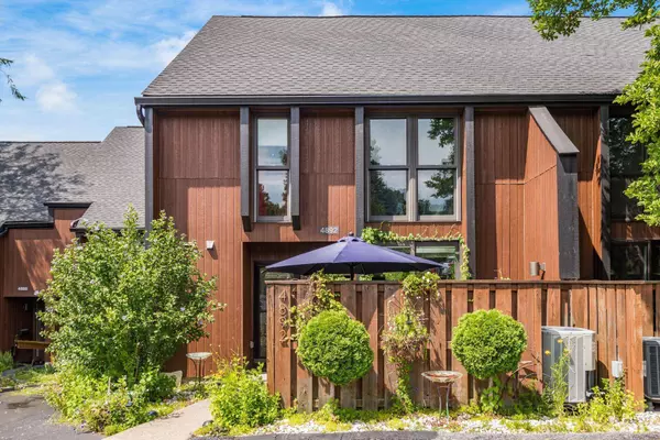 4892 Clearfork Lane, Westerville, OH 43081