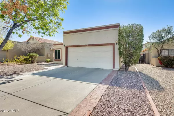 1713 E MORELOS Street, Chandler, AZ 85225