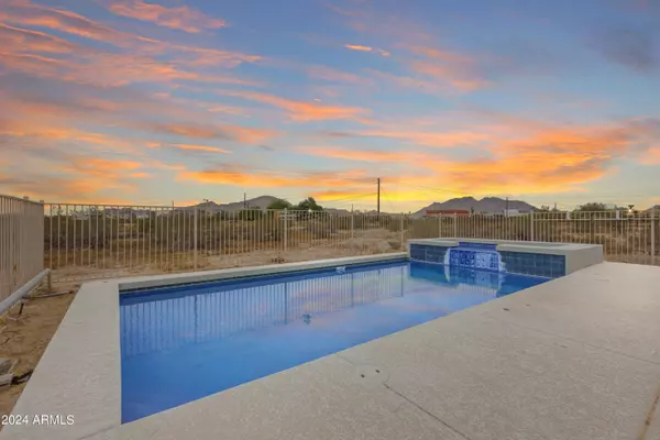 14782 W BELMONT Drive, Casa Grande, AZ 85194