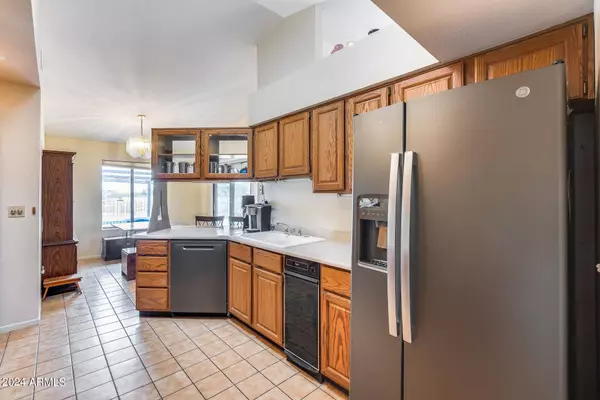 14782 W BELMONT Drive, Casa Grande, AZ 85194