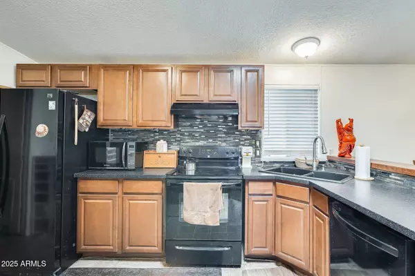 2000 S APACHE Road #280, Buckeye, AZ 85326