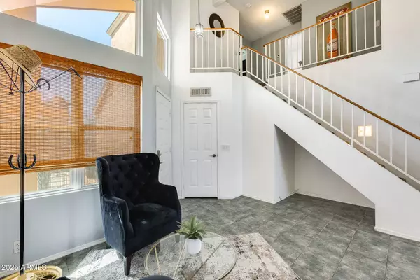 4050 W CAMINO DEL RIO --, Glendale, AZ 85310