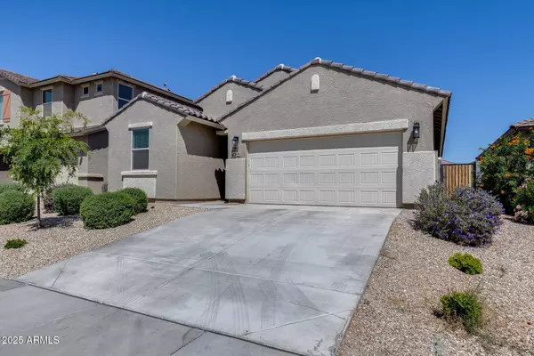 17036 W DIANA Avenue, Waddell, AZ 85355