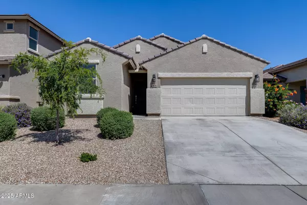 17036 W DIANA Avenue, Waddell, AZ 85355