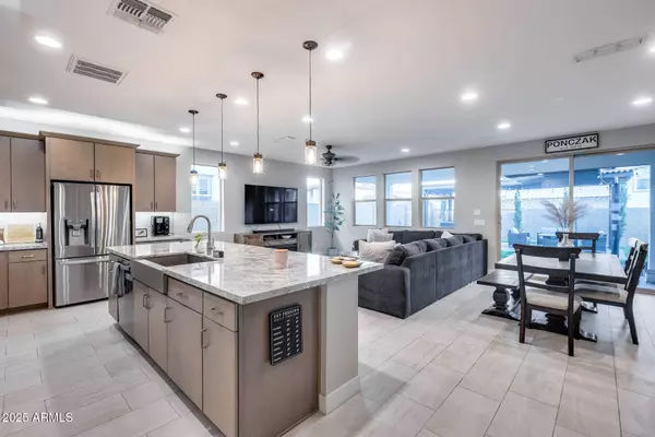 6983 W ANDREA Drive, Peoria, AZ 85383