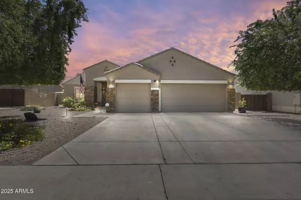 8629 E OLLA Avenue, Mesa, AZ 85212