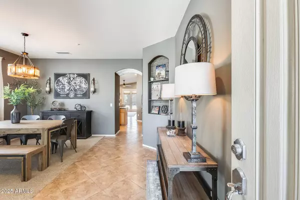 11988 W NADINE Way, Peoria, AZ 85383