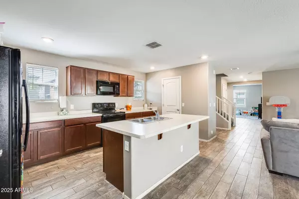 16562 W SIERRA Street, Surprise, AZ 85388