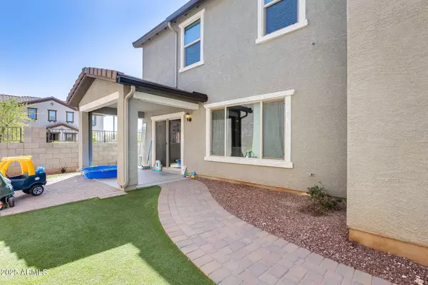 16562 W SIERRA Street, Surprise, AZ 85388