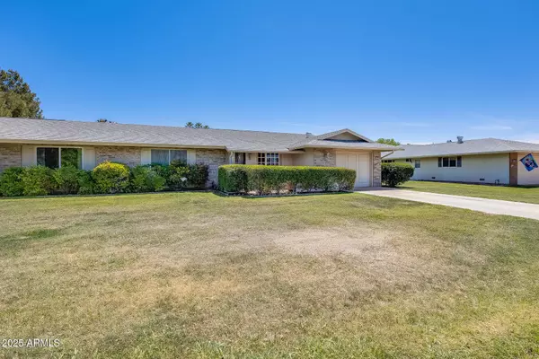 9805 W BURNS Drive, Sun City, AZ 85351