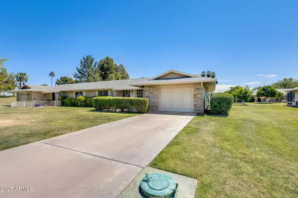 9805 W BURNS Drive, Sun City, AZ 85351