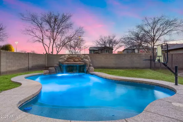 3167 E BATTALA Court, Gilbert, AZ 85297