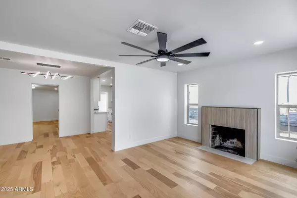 2236 N 22ND Street, Phoenix, AZ 85006