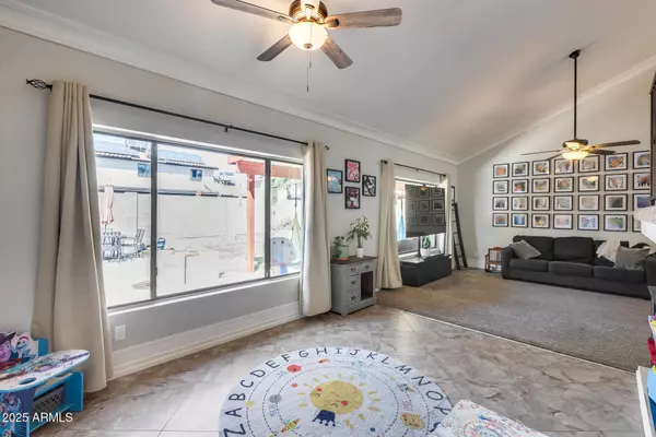 6214 W SANDRA Terrace, Glendale, AZ 85306