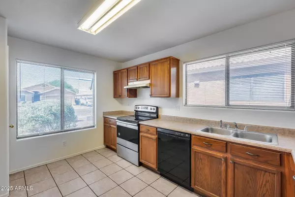 10348 E CALYPSO Avenue, Mesa, AZ 85208