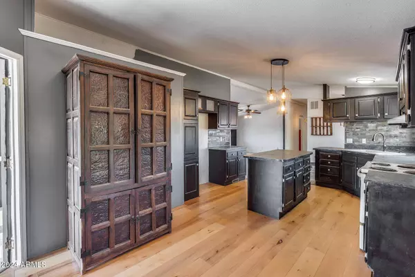 31711 N 164TH Street, Scottsdale, AZ 85262