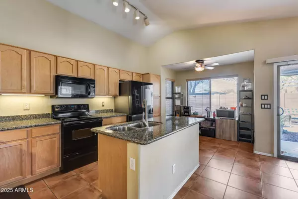 16820 N 152ND Lane, Surprise, AZ 85374