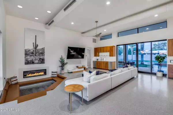 12809 N 67TH Street, Scottsdale, AZ 85254