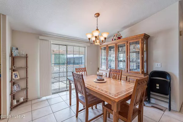 11241 N Paseo Alejandro, Marana, AZ 85653