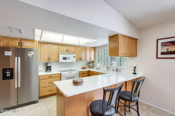 1289 LEISURE WORLD --, Mesa, AZ 85206