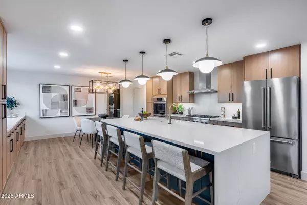 8117 E LEWIS Avenue, Scottsdale, AZ 85257