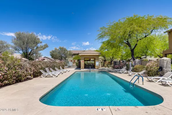 2250 E DEER VALLEY Road #24, Phoenix, AZ 85024