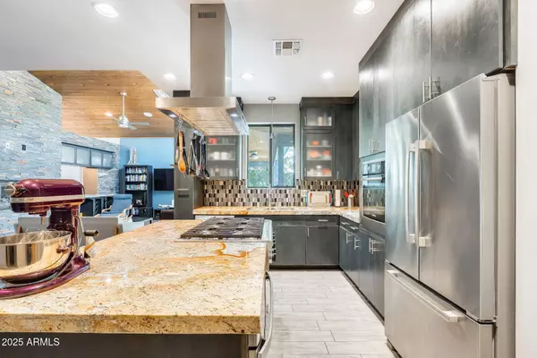 534 W 15TH Street, Tempe, AZ 85281