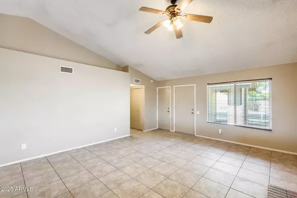 19661 N CENTRAL Avenue, Phoenix, AZ 85024