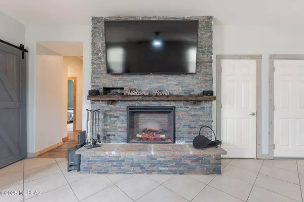 12500 N Boscombe Drive, Marana, AZ 85653