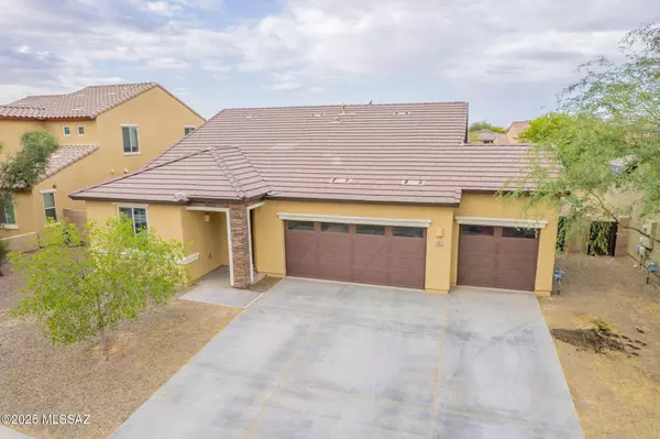 12500 N Boscombe Drive, Marana, AZ 85653
