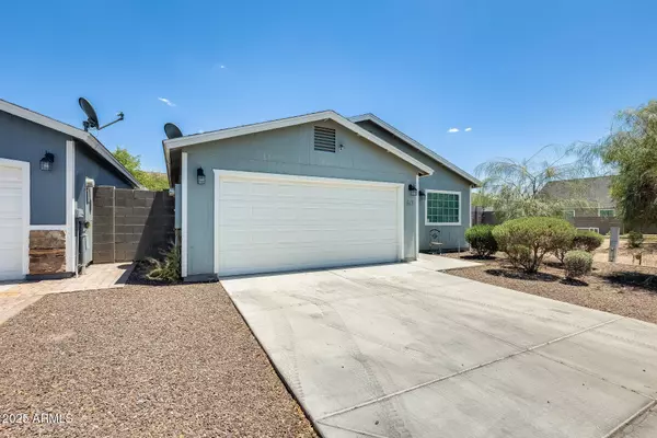 513 N 63RD Lane, Phoenix, AZ 85043