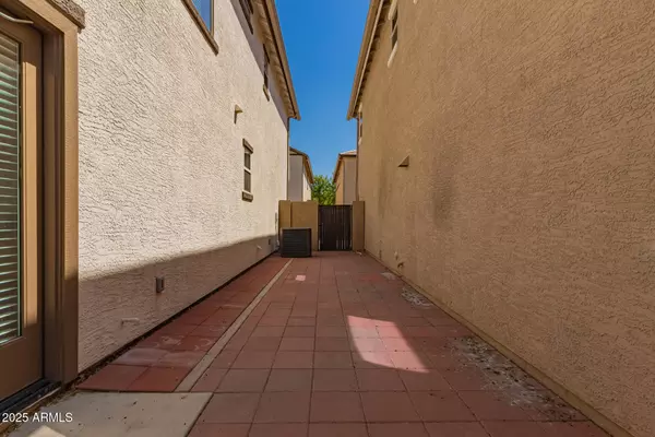 2640 N 73RD Glen, Phoenix, AZ 85035
