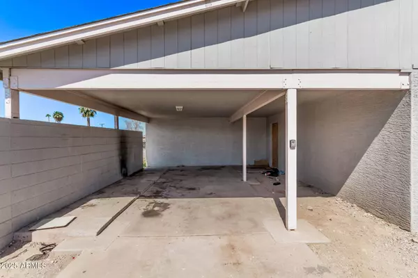 5902 W ORANGE Drive, Glendale, AZ 85301