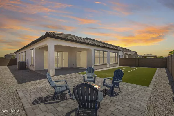 9723 W PATRICK Lane, Peoria, AZ 85383